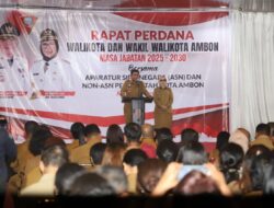 Walikota Ambon: ASN yang Habiskan Waktu di Warung Kopi Sebaiknya Menyingkir