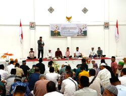 Wagub Abdullah Vanath berbuka puasa bersama Warga Negeri Batu Merah