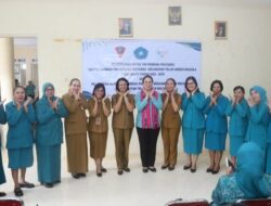 Ketua TP PKK Kota Ambon Kukuhkan Tim Pembina Posyandu Kecamatan Baguala
