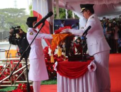 Gubernur Lewerissa Perdana Pimpin Upacara HUT RI Ke-80