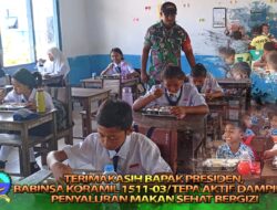 Babinsa Tepa Dampingi Pendistribusian MBG di SMPN 1 P. Babar