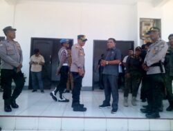 Kapolres MBD Terjun Langsung Amankan Demo GMNI di Kantor DPRD