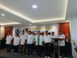 Wakili Gubernur Hadiri Pelantikan Pengurus PJS Promal Lohy: Junjung Profesionalisme, Karena Wartawan Pilar Demokrasi