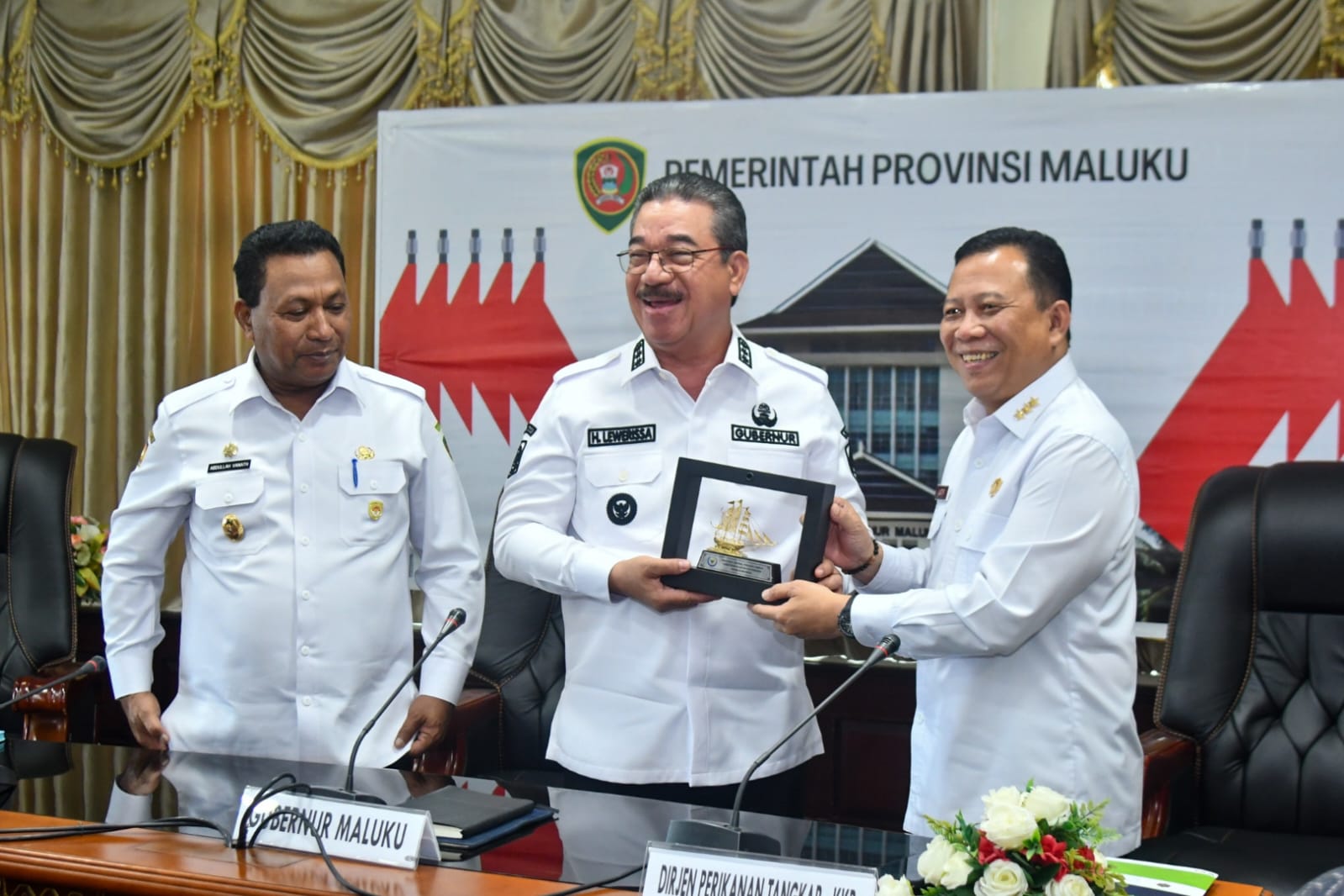 Kampung Nelayan Modern