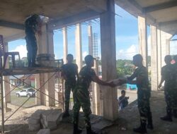 Satgas TMMD dan Warga Bergotong Royong Percepat Pembangunan Masjid Nur Iman Kalwedo yang Baru