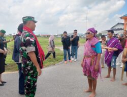 Danrem 151/Binaiya Tinjau Program TNI di Perbatasan MBD