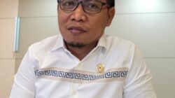 Ketua DPRD Kota Ambon, Mourits Tamaela.