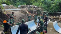 Kodim Moa Pasang Struktur Utama Jembatan Merah Putih, Akses Ilwaki–Hilay Mulai Terwujud