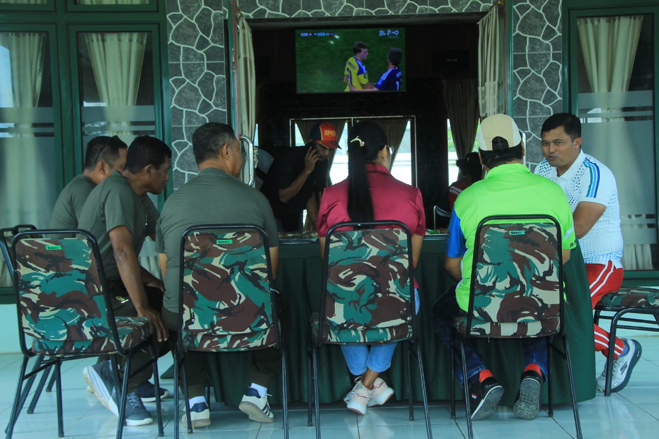 Lomba pacuan kuda