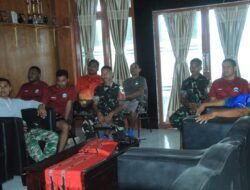 Personel Kodim Moa Gelar Nobar Piala dunia 2026