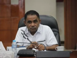Halimun Tegaskan Kontraktor Wajib Perbaiki Kerusakan Jalan Piru–Loki