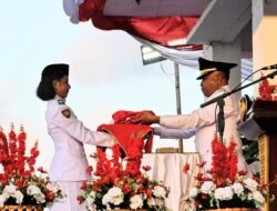 Penurunan Sang Merah Putih di Tiakur Berlangsung Khidmat, Paskibraka MBD Tuntaskan Tugas