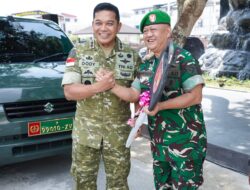 Pangdam XV/Pattimura Serahkan Hadiah Lomba Video Kreatif Persit
