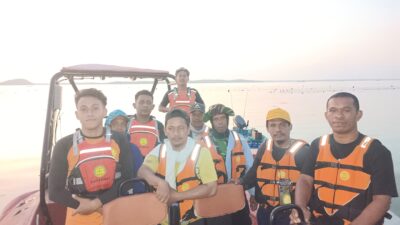 Lima Nelayan Asal Tual Selamat Dievakuasi Setelah Longboat Mati Mesin di Perairan Ler-Ngodan