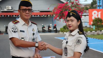 Laras Ayu Wulandari Raih Penghargaan Pegawai Teladan Lapas Ambon Periode Agustus