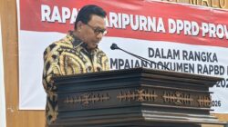 Wagub Maluku Sampaikan Nota Keuangan Perubahan APBD 2026, Pendapatan Diproyeksikan Rp2,50 Triliun